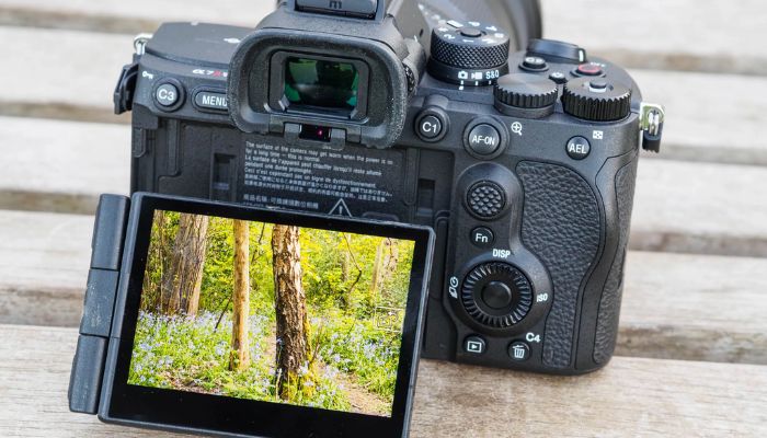 Testing the Sony a7r vi dynamic range in Real-World Scenarios
